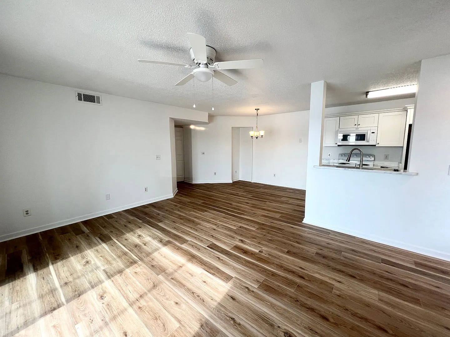 You Need To See This View! Renovated 3 Bedroom/2 Bath In Surfside Beach!! — Photo 4
