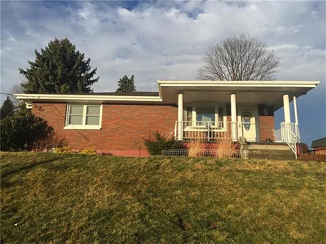 21 Orchard Ave photo 1