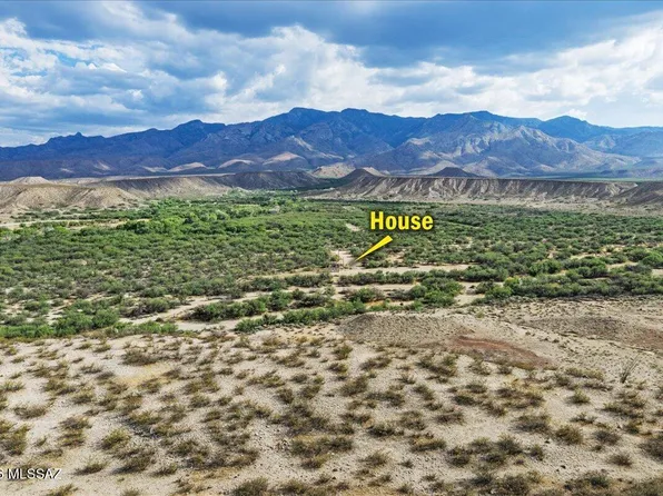 8828 W Miles A Way, Pima, AZ 85543