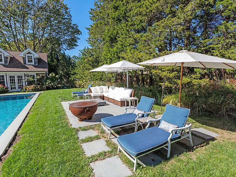 61 Skimhampton Rd — Photo 47