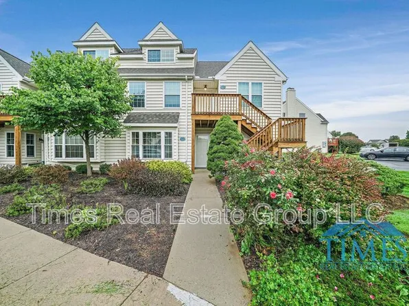 1101 Lexington Way, Morgantown, PA 19543