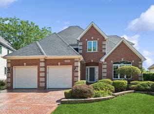 2384 Waterside Dr, Aurora, IL 60502