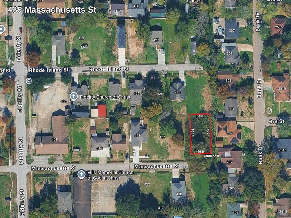 1st image of 435 Massachusetts St