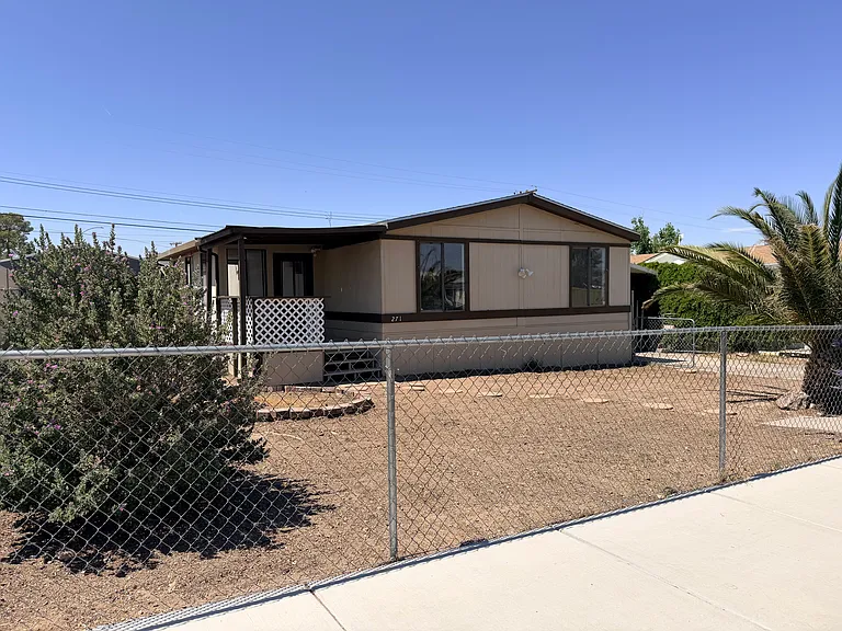 271 Aztec Ln — Photo 10