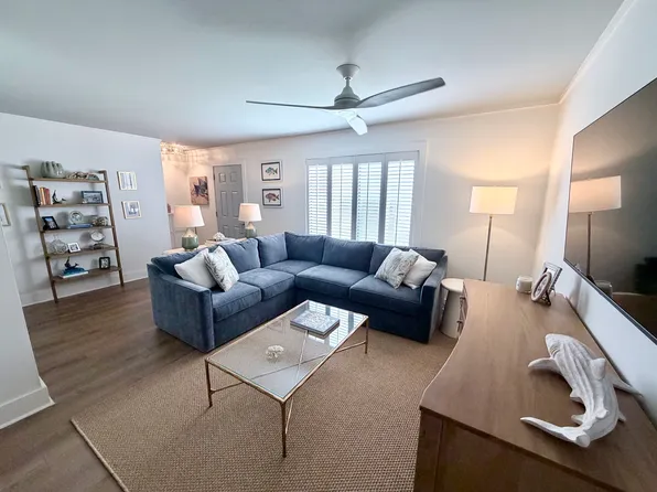 805 Mallery St Unit G, Saint Simons Island, GA 31522