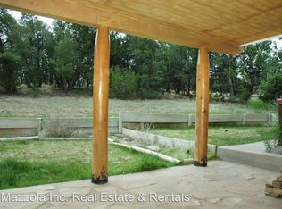 415 Sedillo Rd, Tijeras, NM 87059