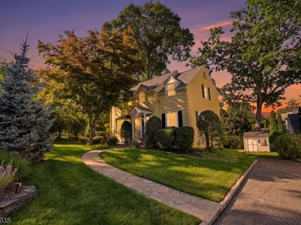 94 Harrison St, Verona Twp., NJ 07044