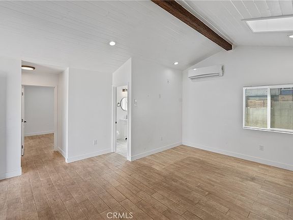 3rd image of 6519 Denver Ave #6519
