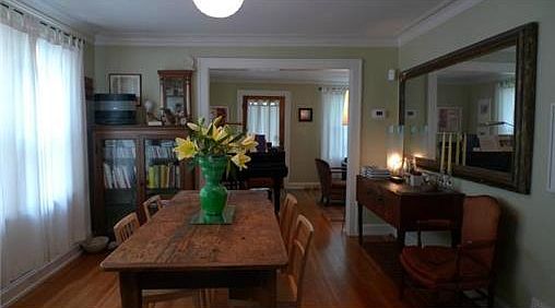 5th image of 6133 Kenwood Ave