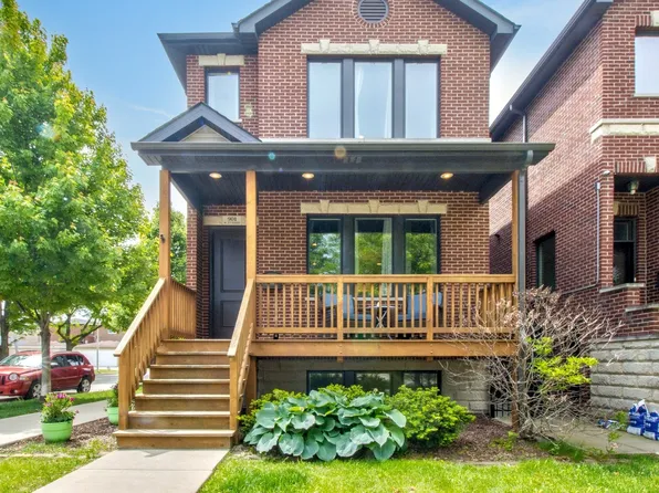 901 W 37th St, Chicago, IL 60609