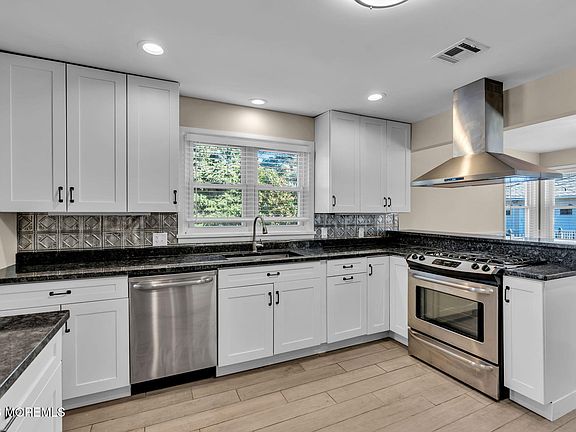 5th image of 40 Willow Drive