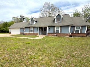 104 Marquette Cir, Tupelo, MS 38801