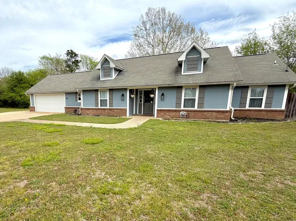 104 Marquette Cir, Tupelo, MS 38801
