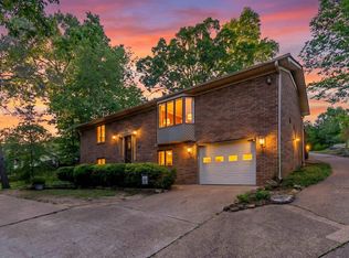 2125 Duffer Ln, Batesville, AR 72501