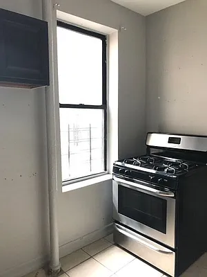 Rented by BRICK & GALO REALTY CORP | media 7