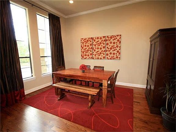 4th image of 6134 Queenswood Ln