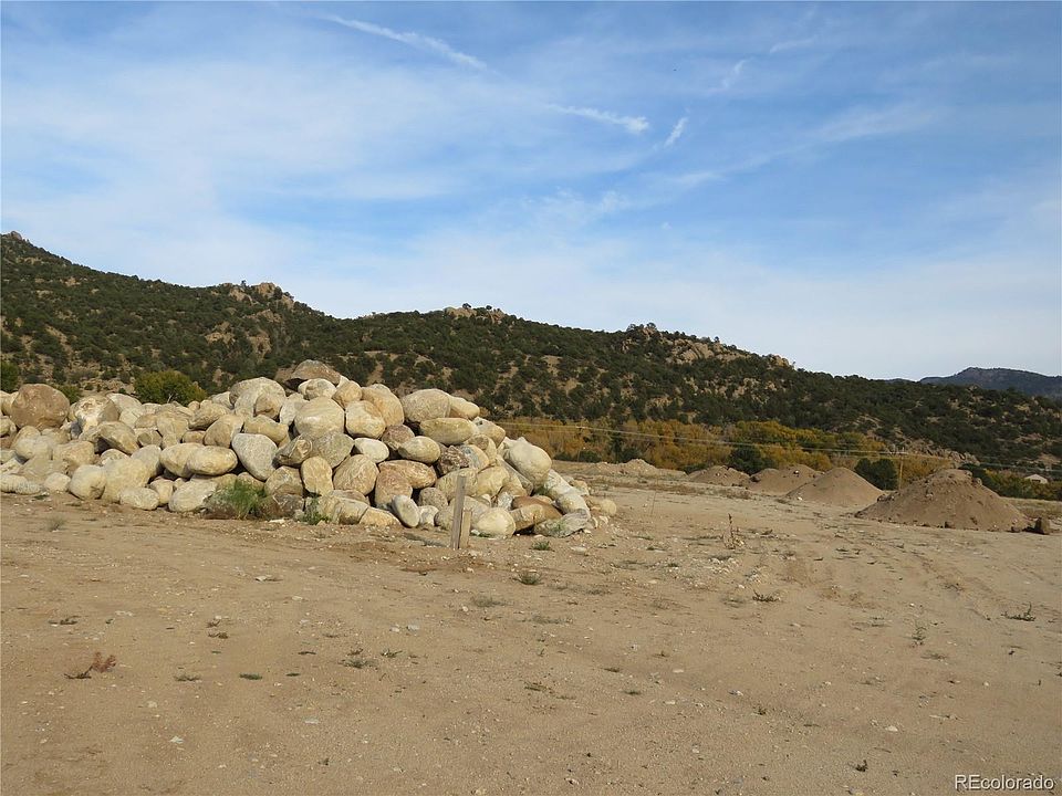 1st image of 13239 Midland Way
