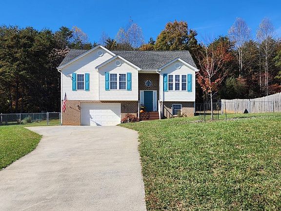 2nd image of 154 Russell Springs Dr