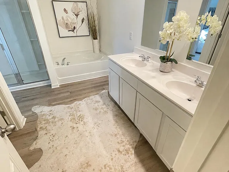 249 Chelsea Park Cir — Photo 8