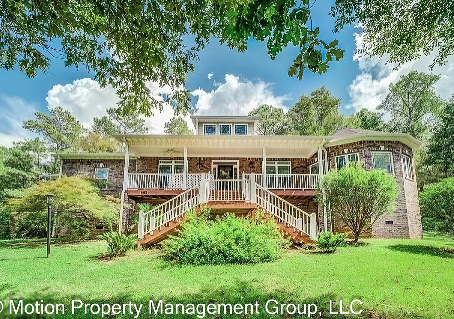 682 East Mourning Dove Court — Photo 1