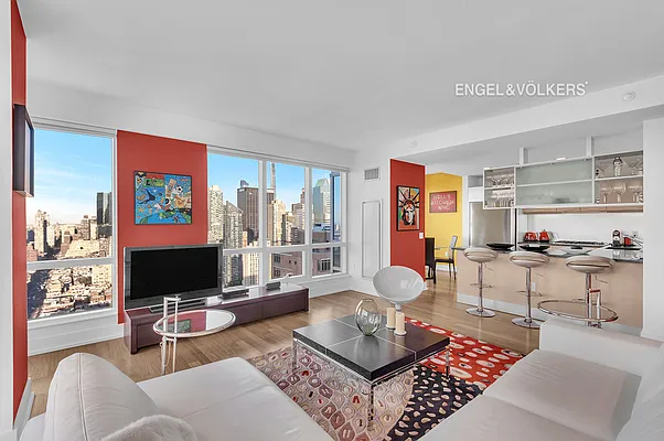 Rented by Engel & Völkers New York City | media 15