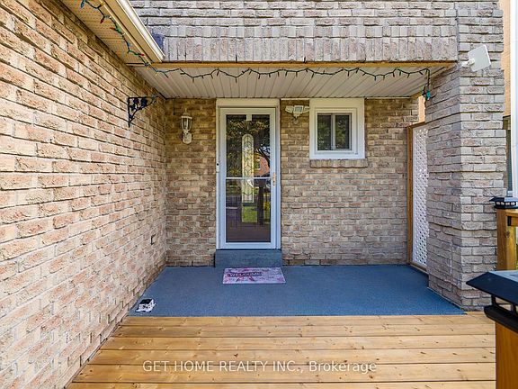 5th image of 146 Chatfield Dr