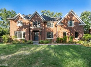 1617 Meadow Ln, Glenview, IL