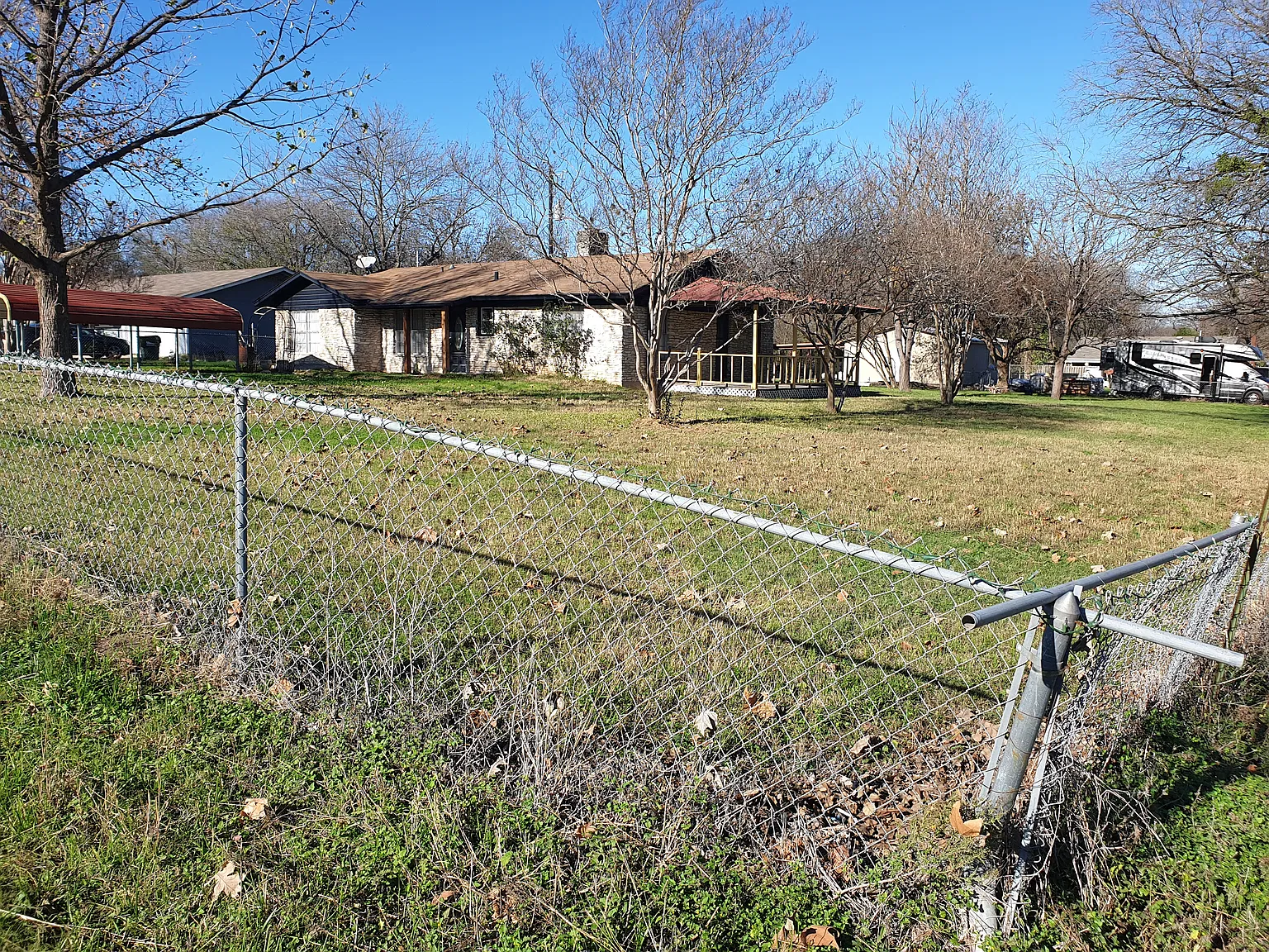 3 bed, 1398 sqft, $2,200 — Photo 3