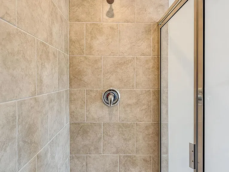 253 Peebles Dr — Photo 5