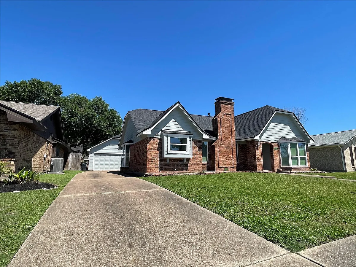 Building Photo - 6207 Denmark Dr