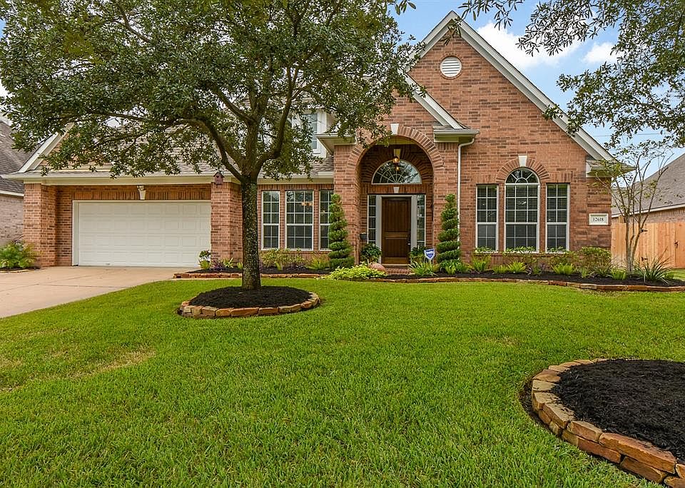 1st image of 12618 Willow Breeze Dr