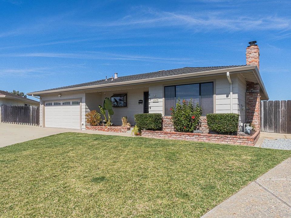 1st image of 1519 Los Altos Way