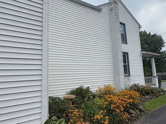 5th image of 314 Water St