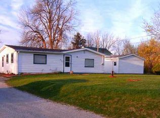 2165 Fox Lake Rd, Angola, IN 46703