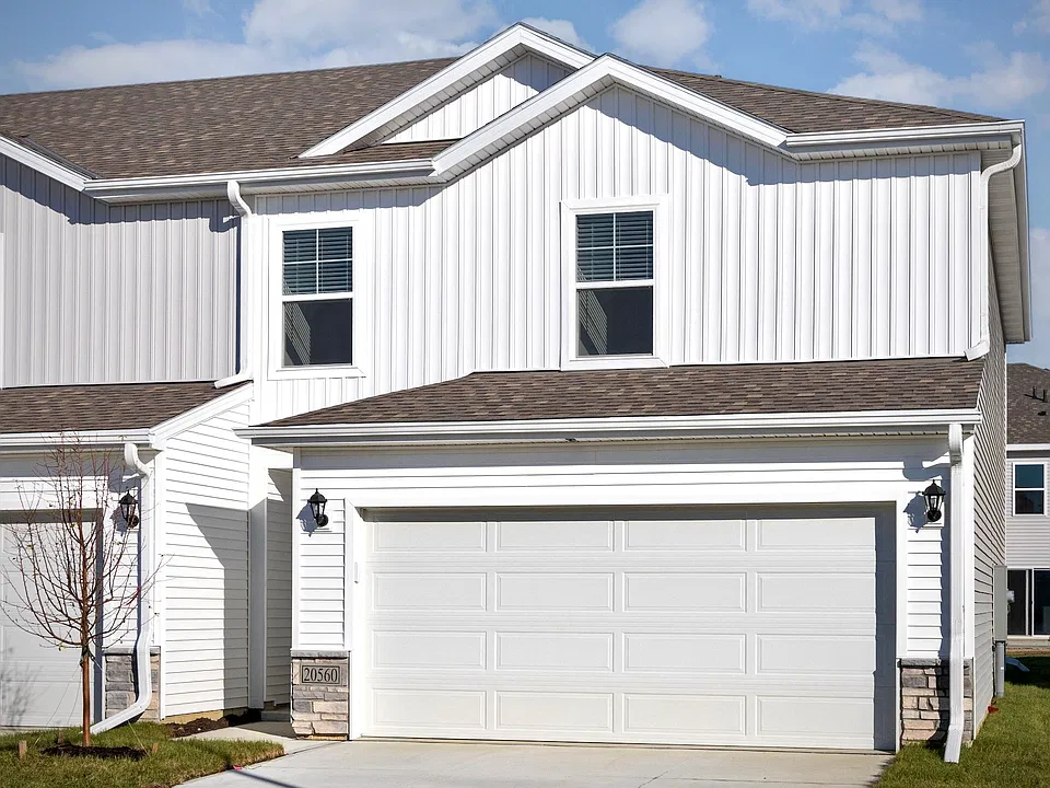Brixin Townhomes at Sunset Meadows