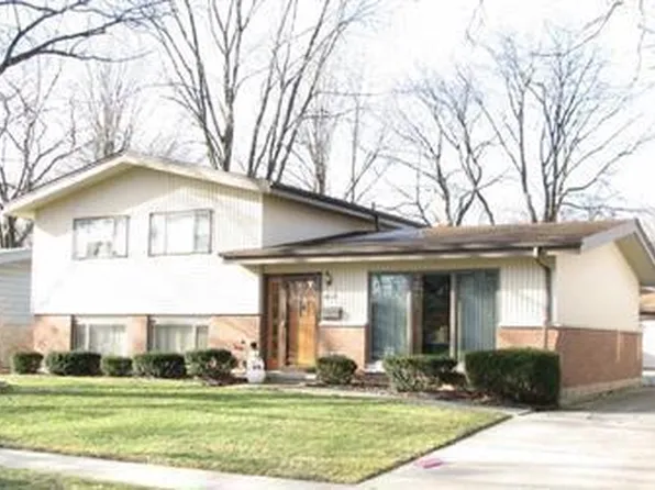 404 Rutledge St, Park Forest, IL 60466