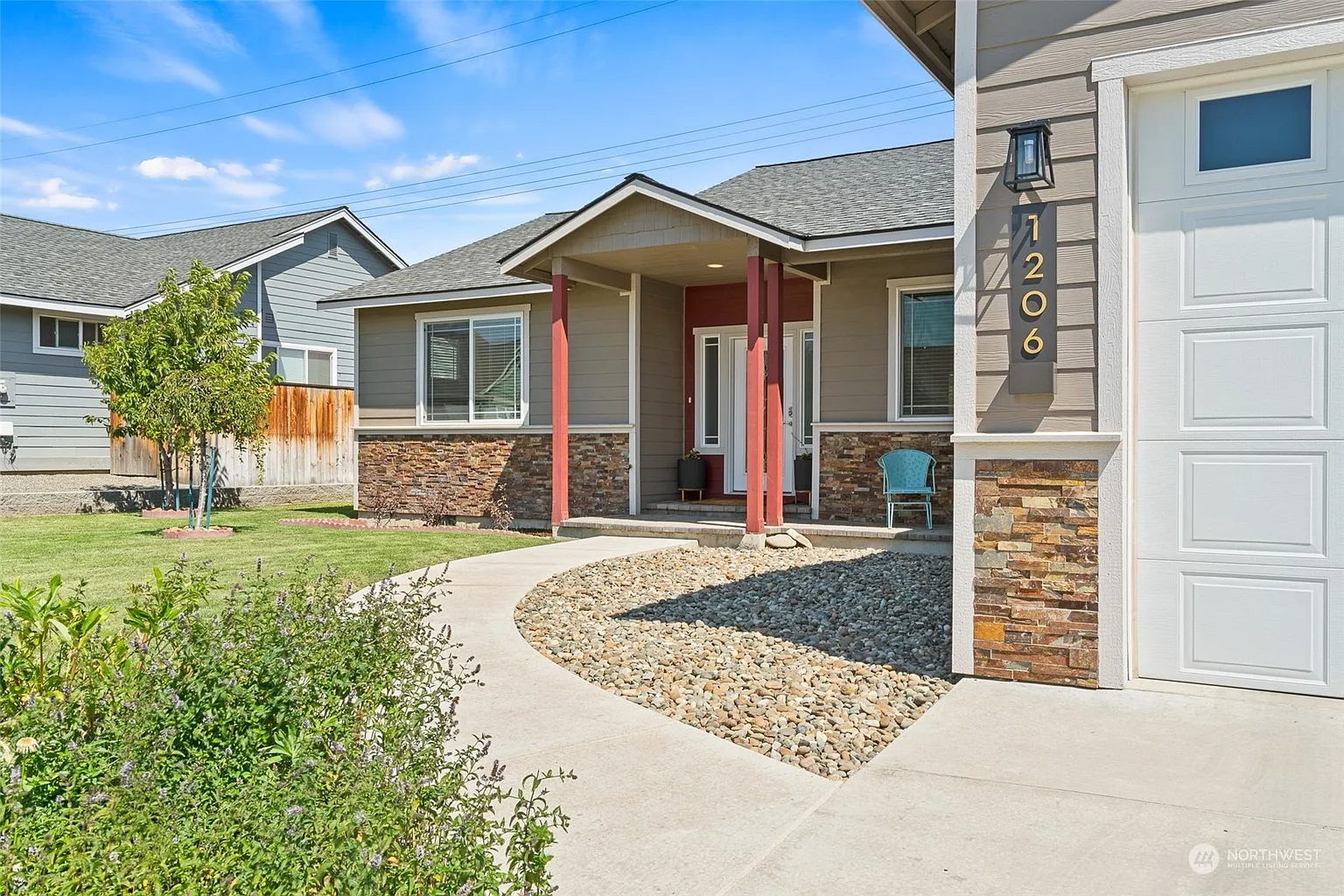 1206 N Tanglewood Court photo 1