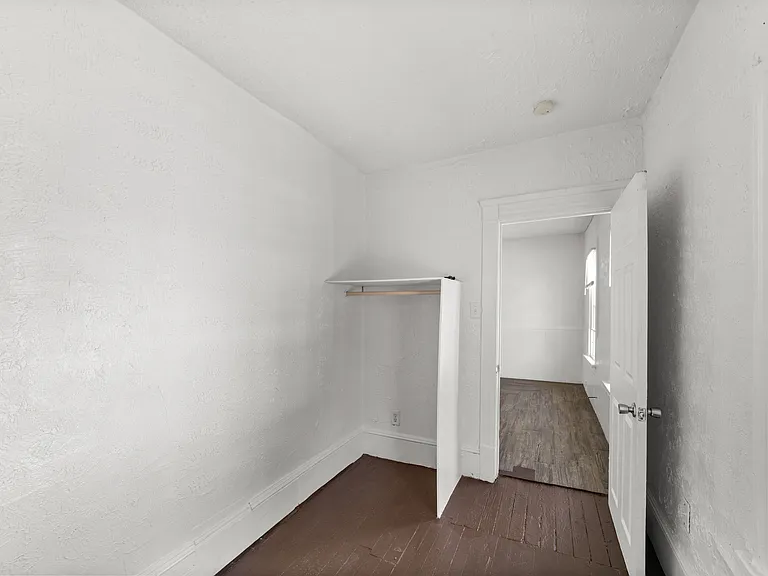 8302 Sowinski Ave #UP — Photo 5