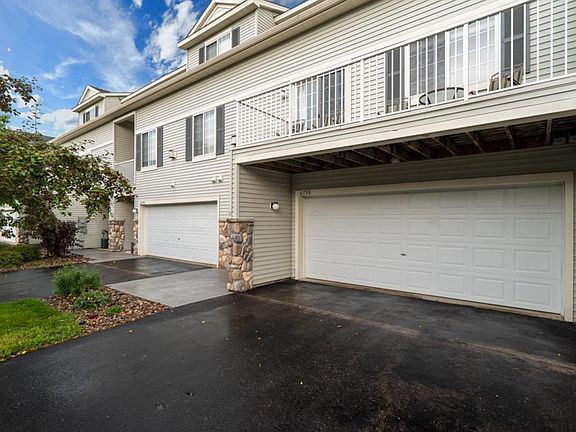 3rd image of 6798 Pine Crest Trl S