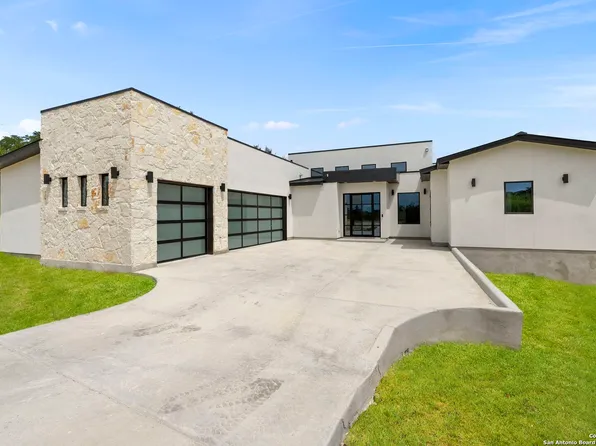 9847 Midsomer Pl, San Antonio, TX 78255