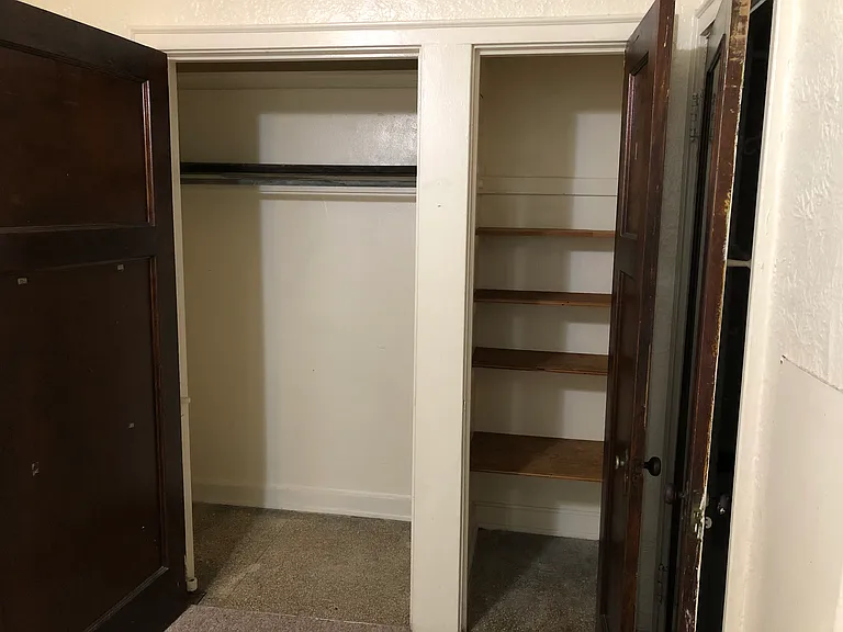 1133 E Pleasant St — Photo 11