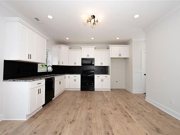 5th image of 5040 Whitewood Ln
