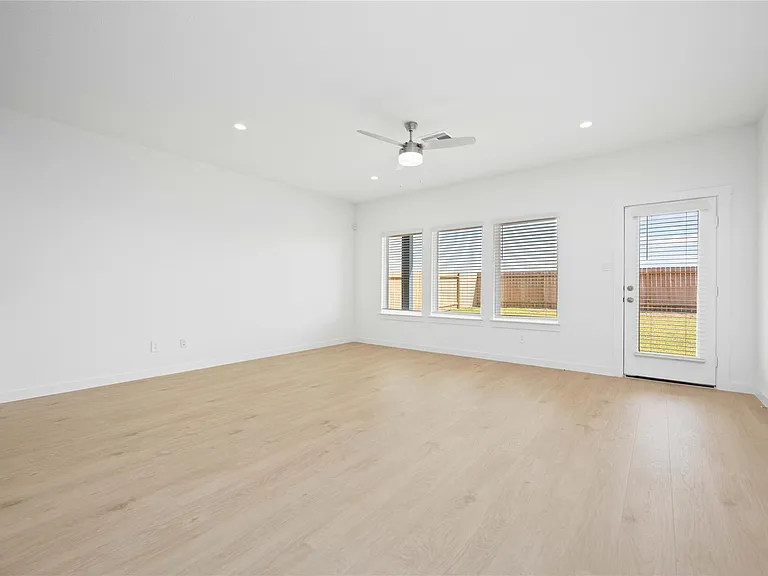 31622 Farlam Farms Trl — Photo 11