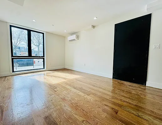 Rented by Native Real Estate LLC | media 6