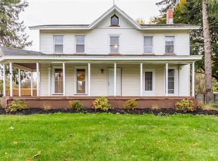 186 Ridge Rd, Ontario, NY 14519