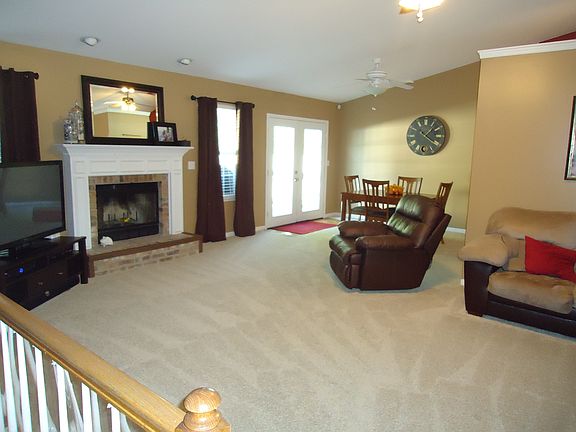 Looking into Dining Room