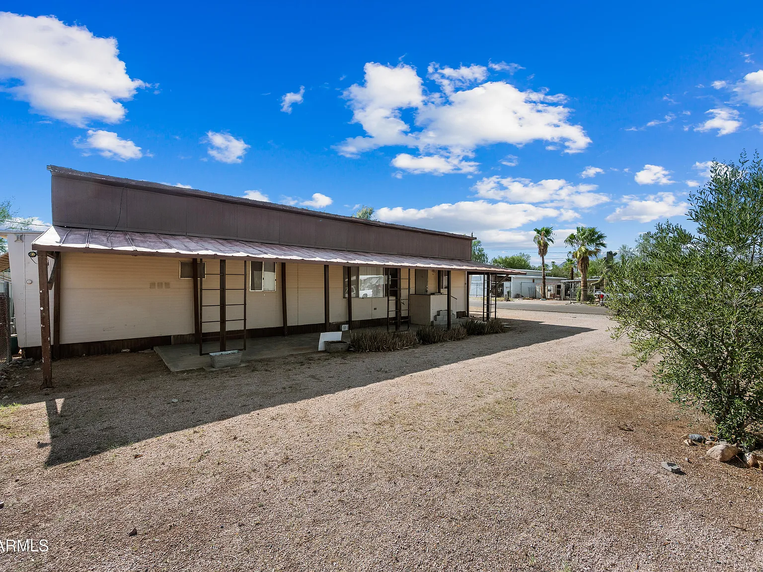 2 bed, 1.0 bath, 481 sqft, $1,050 — Photo 3
