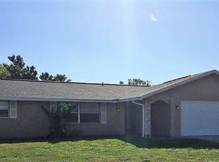 9400 Glen Moor Ln, Port Richey, FL 34668