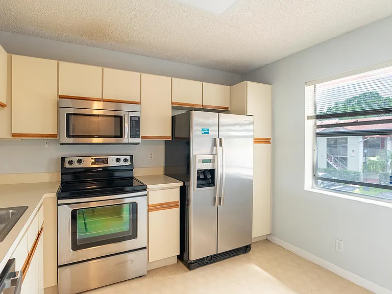 3031 Holiday Springs Blvd #2017 — Photo 7