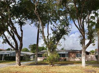 2155 NE 171st St, North Miami Beach, FL 33162